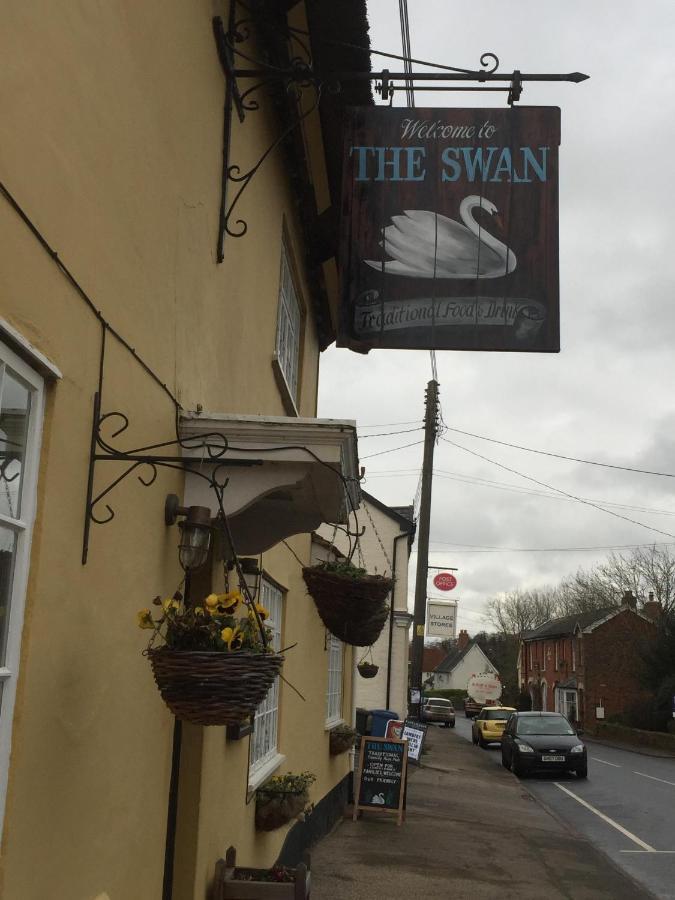 The Swan Inn Monks Eleigh Exterior foto